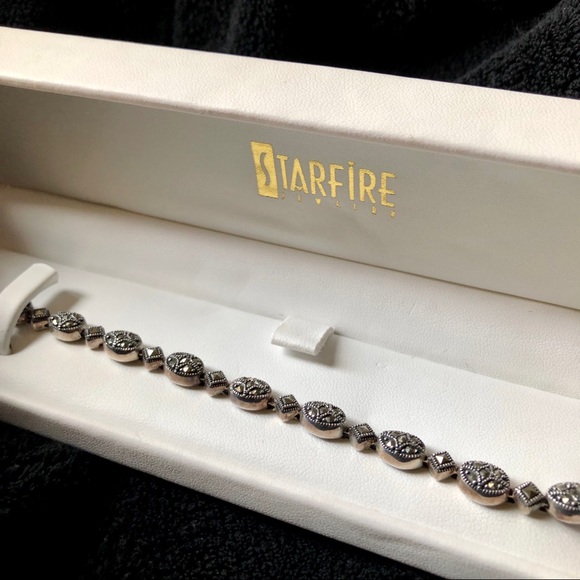 Marcasite and Silver Art Deco Bracelet - Picture 3 of 8